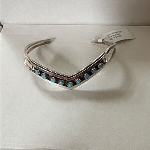 Zuni Made Susie Livingston V shape Sterling Silver & Kingman Turquoise Bracelet